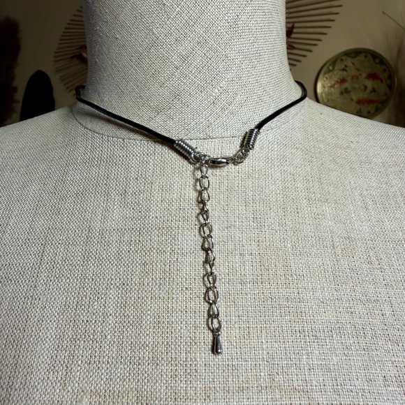 Hawaiian Style Surfer Shark Tooth & Bead Necklace - Picture 4 of 6